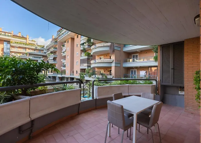 Апартаменты Budapest Design E Piscina Рим